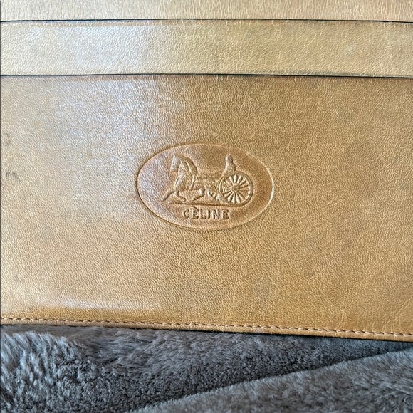 Celine Tan Key & Card Holder Leather Accessory - Picture 2 of 10